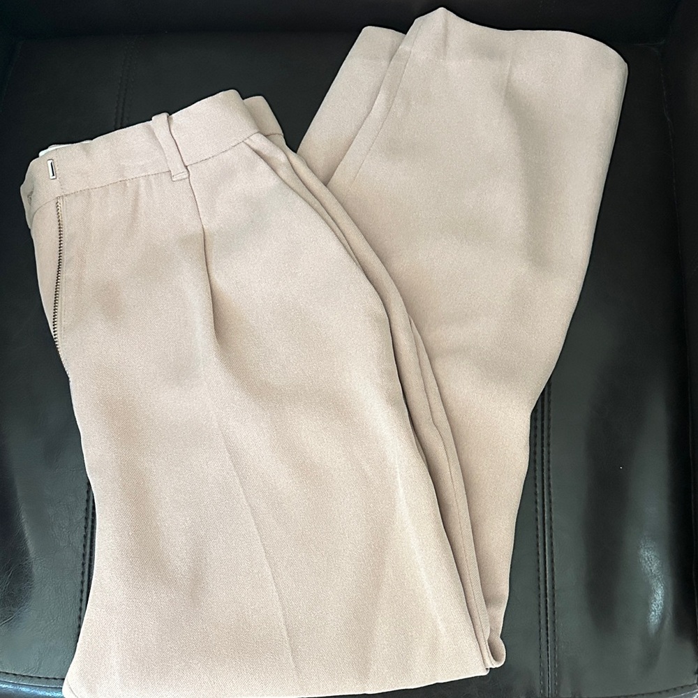 Aritzia Wilfred Light Brown/camel Trousers size 4